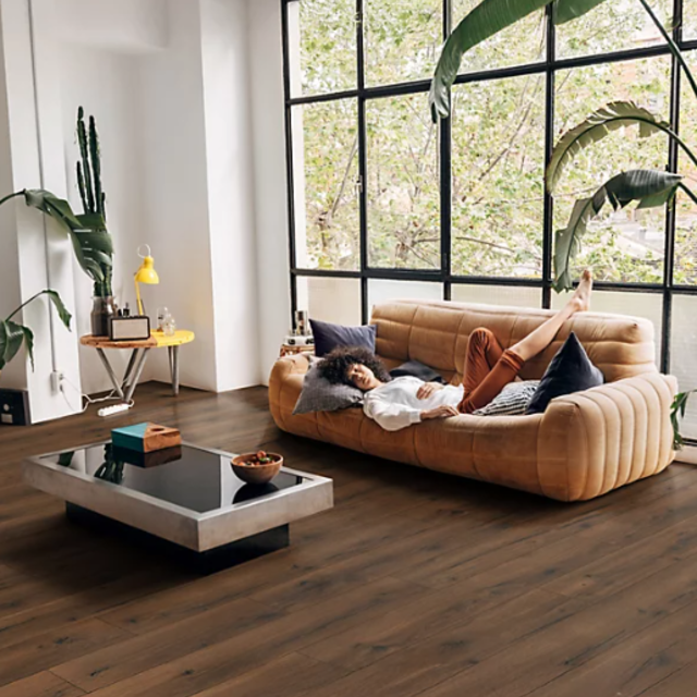 Classen Waterproof Laminate Flooring Dark 9mm Brown Oak 