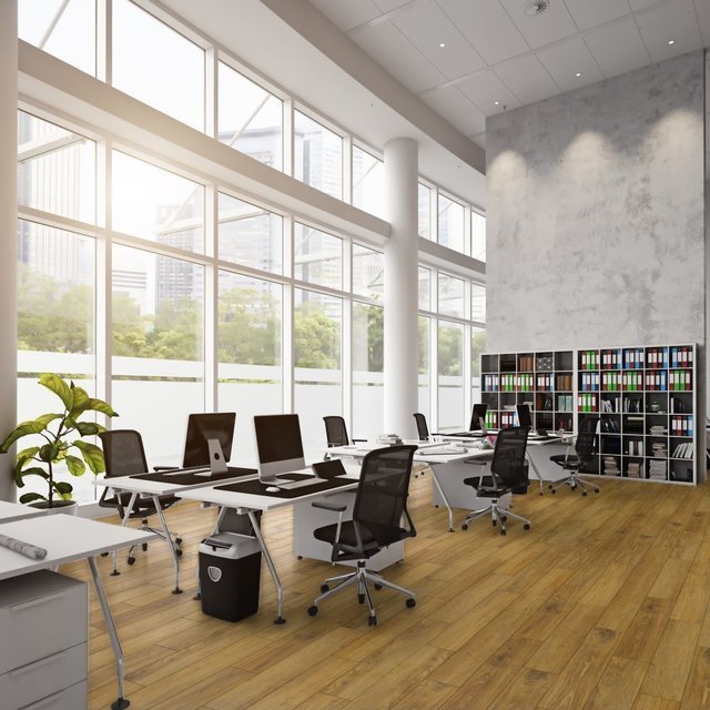 Falquon High Gloss Victorian Oak Laminate Flooring 8mm