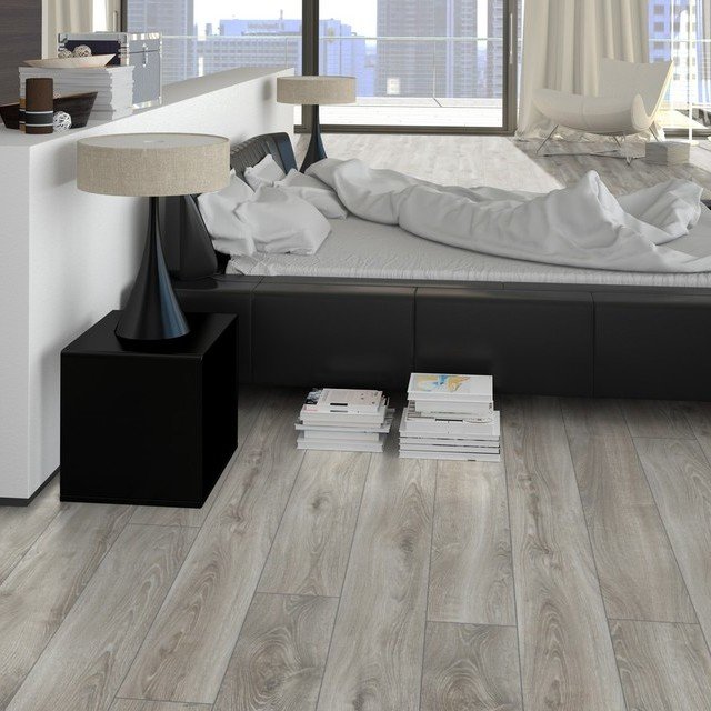 Kronotex Mammut Plus Highland Oak Silver Laminate Flooring 10mm