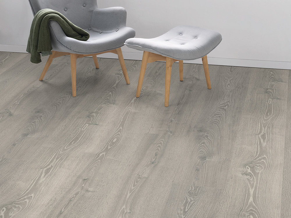 Egger Pro White Raydon Oak Laminate Flooring 10mm Long Egger