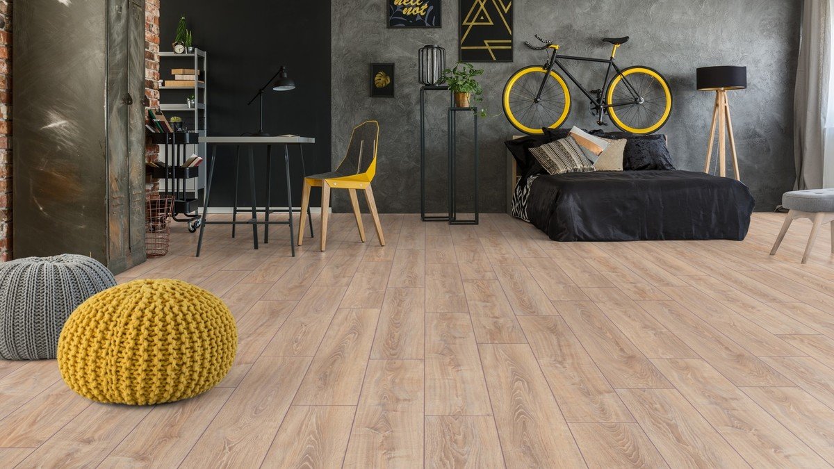 Kronotex Exquisit Whitewashed Oak Laminate Flooring 8mm Kronotex 8mm